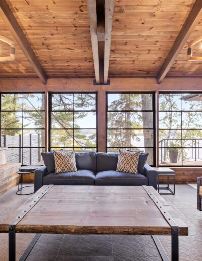 Harvey Cottage - Living area